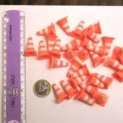 95: Mini Traffic Cones